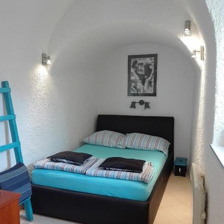 Studio Toma With Private Parking Place Sibenik Ngoại thất bức ảnh