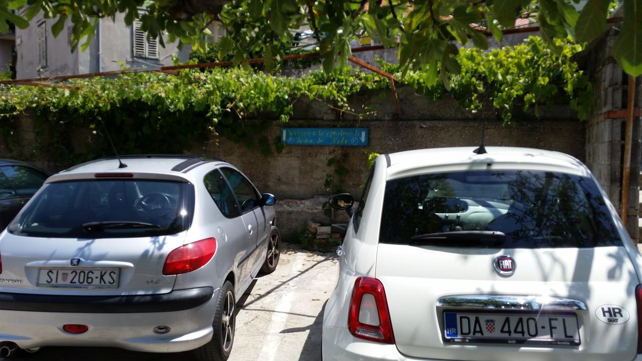 Studio Toma With Private Parking Place Sibenik Ngoại thất bức ảnh